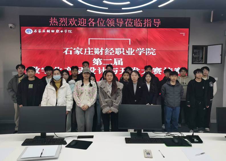 3ef0a3a1e27923bbe04bc5348590afb9